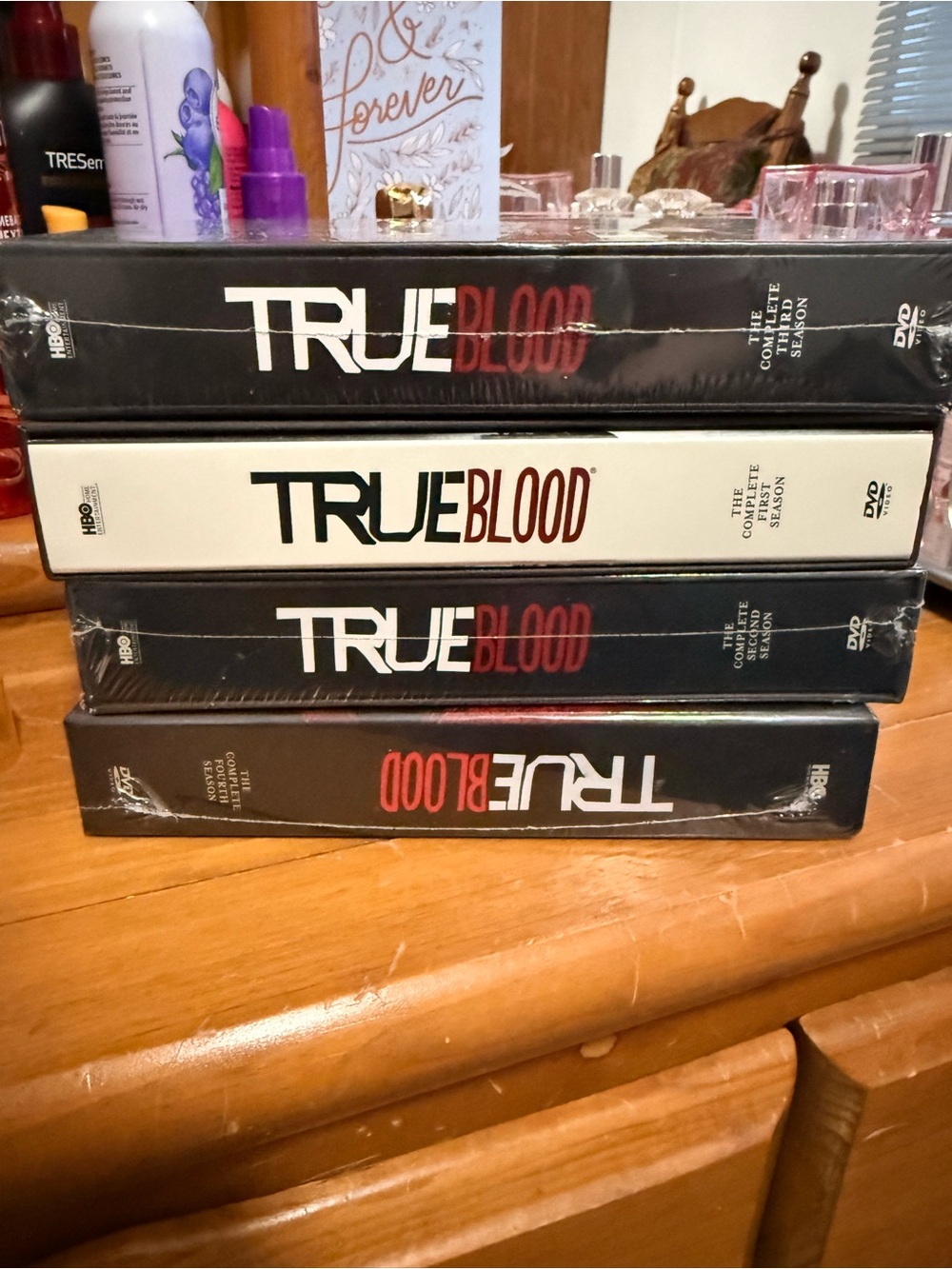 True Blood DVD Box Set (Black, White) - HBO Complete Seasons